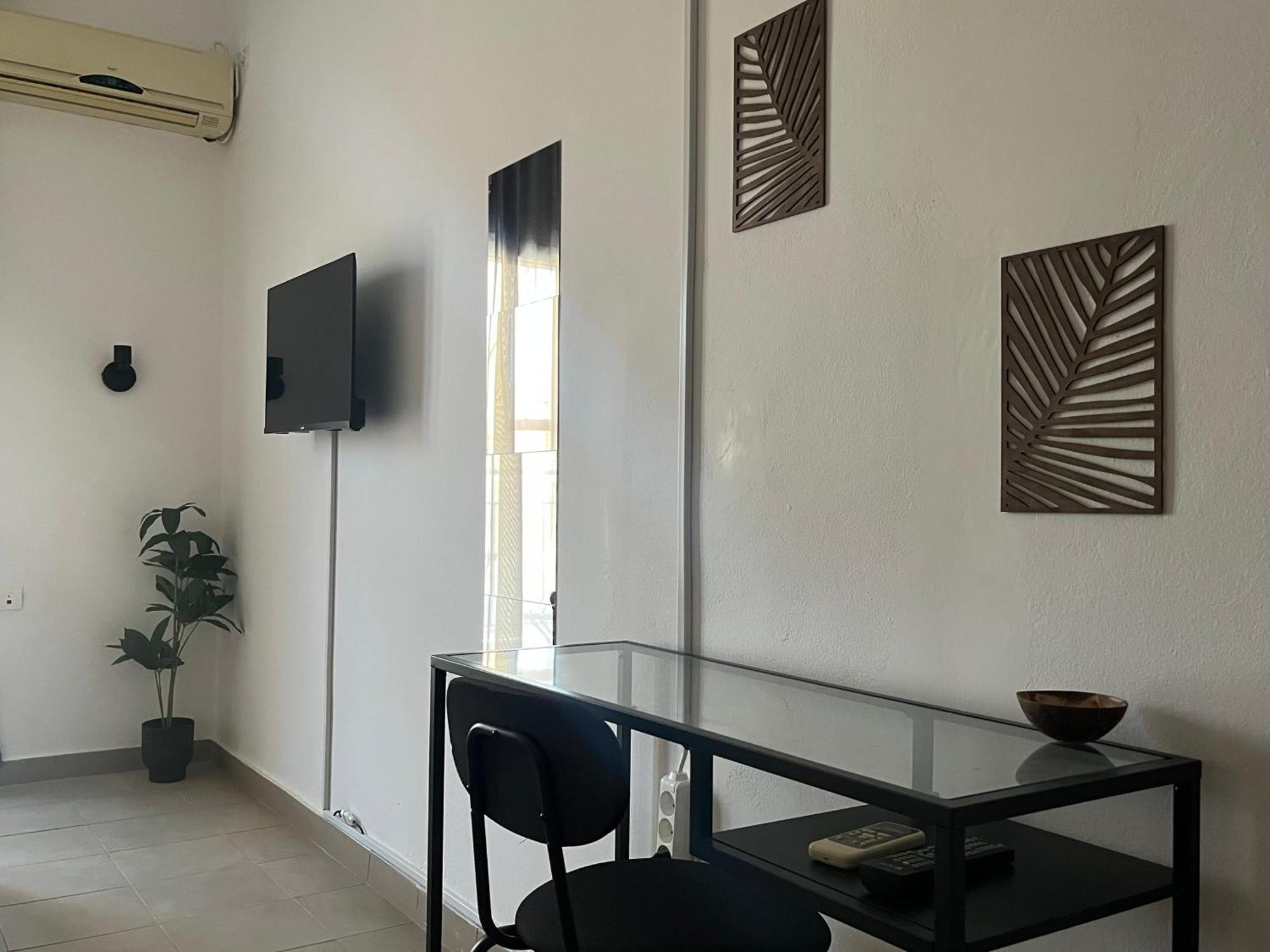 Ermou Apartment *